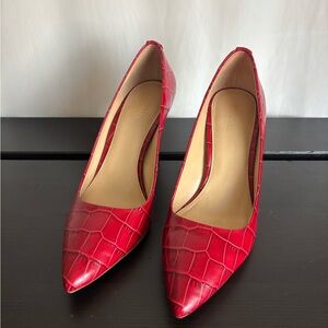 Michael Kors Red Croc‑Embossed Pointed Toe Heels | 7M